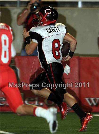 Thumbnail 1 in Mater Dei vs. Centennial photogallery.