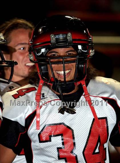 Thumbnail 1 in Mater Dei vs. Centennial photogallery.