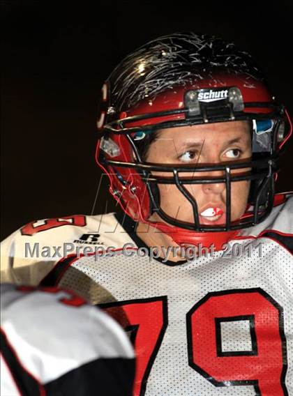 Thumbnail 2 in Mater Dei vs. Centennial photogallery.