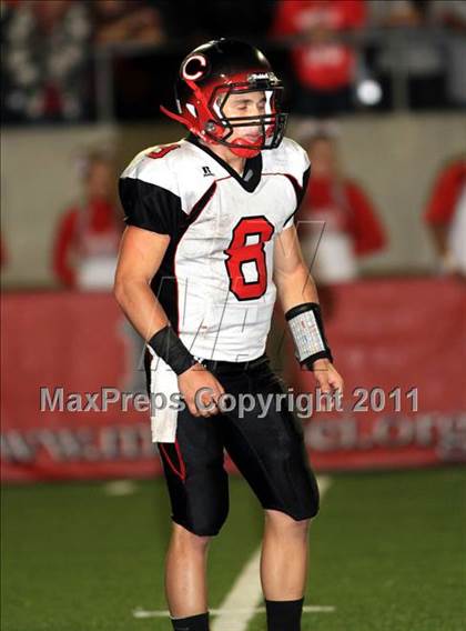 Thumbnail 1 in Mater Dei vs. Centennial photogallery.