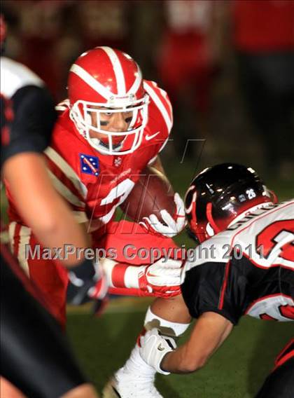 Thumbnail 2 in Mater Dei vs. Centennial photogallery.
