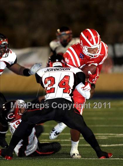 Thumbnail 3 in Mater Dei vs. Centennial photogallery.