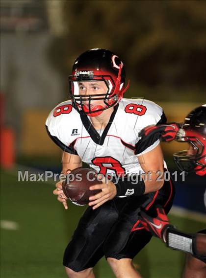 Thumbnail 2 in Mater Dei vs. Centennial photogallery.