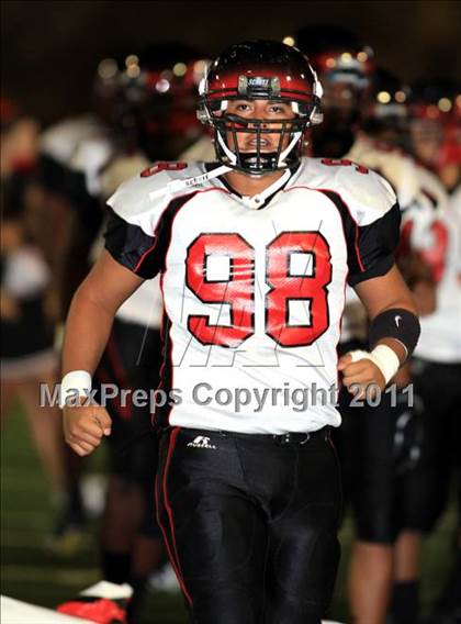Thumbnail 2 in Mater Dei vs. Centennial photogallery.