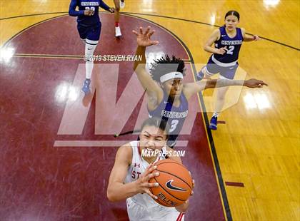 Thumbnail 1 in Centennial vs. St. John's (GEICO National Tournament Semifinal) photogallery.