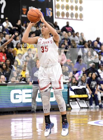 Thumbnail 2 in Centennial vs. St. John's (GEICO National Tournament Semifinal) photogallery.
