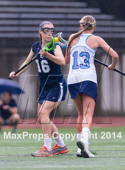 Thumbnail 3 in Washington-Lee @ Yorktown (VHSL 6A Semifinal) photogallery.