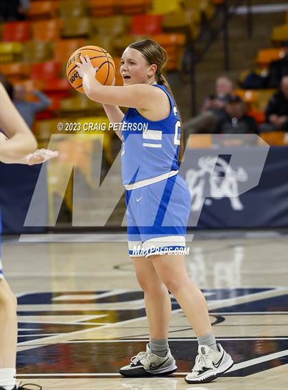 Thumbnail 2 in Dixie vs. Green Canyon (UHSAA 4A Quarterfinal) photogallery.