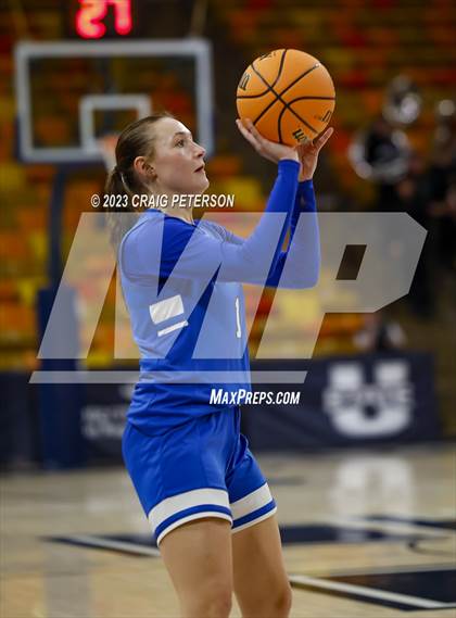 Thumbnail 3 in Dixie vs. Green Canyon (UHSAA 4A Quarterfinal) photogallery.