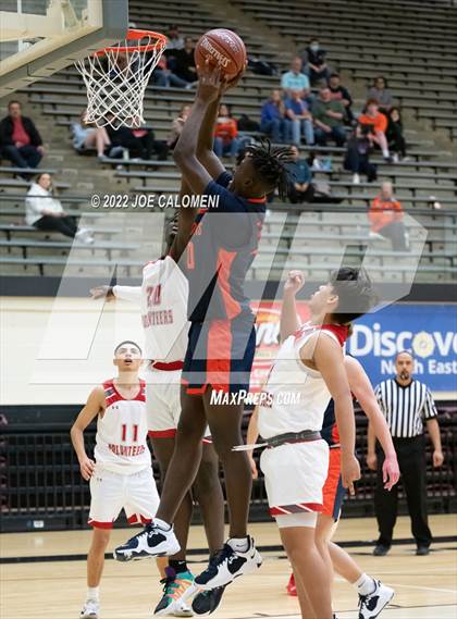 Thumbnail 2 in Lee Vs Brandeis photogallery.
