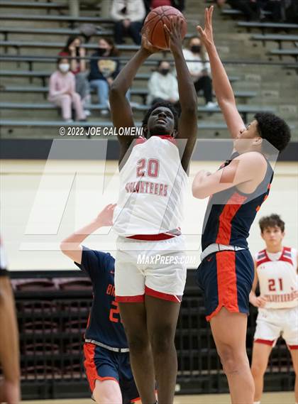 Thumbnail 2 in Lee Vs Brandeis photogallery.