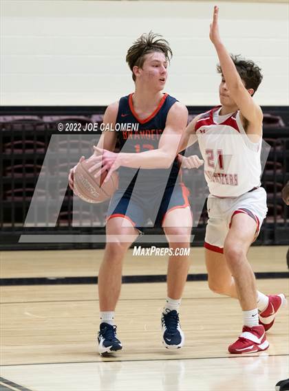 Thumbnail 2 in Lee Vs Brandeis photogallery.