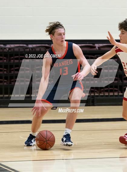 Thumbnail 2 in Lee Vs Brandeis photogallery.