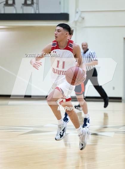 Thumbnail 1 in Lee Vs Brandeis photogallery.