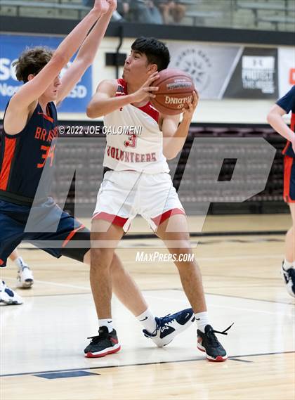 Thumbnail 1 in Lee Vs Brandeis photogallery.