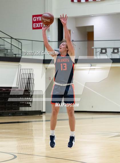 Thumbnail 2 in Lee Vs Brandeis photogallery.