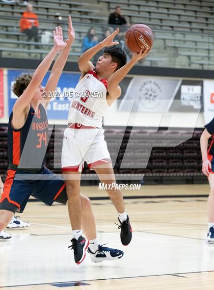 Thumbnail 2 in Lee Vs Brandeis photogallery.