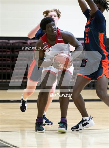 Thumbnail 2 in Lee Vs Brandeis photogallery.