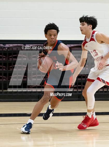 Thumbnail 1 in Lee Vs Brandeis photogallery.