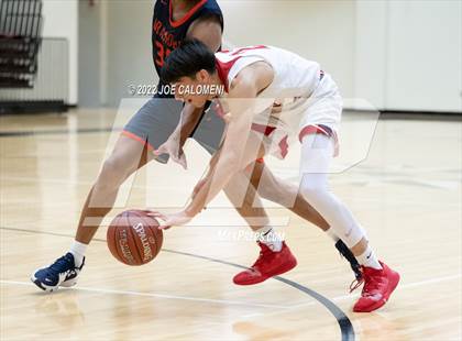 Thumbnail 2 in Lee Vs Brandeis photogallery.