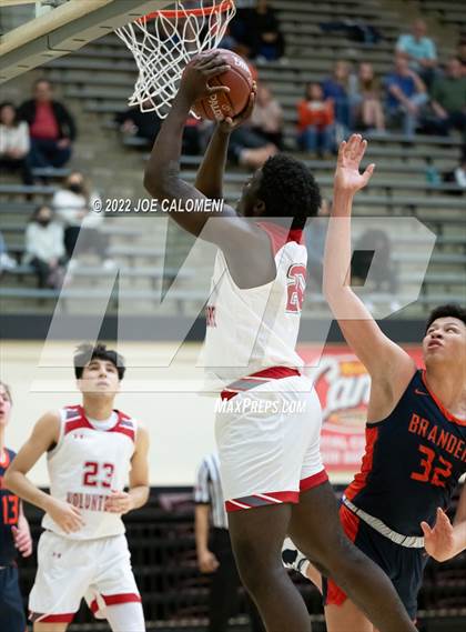 Thumbnail 2 in Lee Vs Brandeis photogallery.
