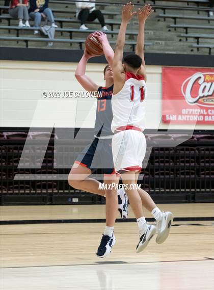 Thumbnail 3 in Lee Vs Brandeis photogallery.