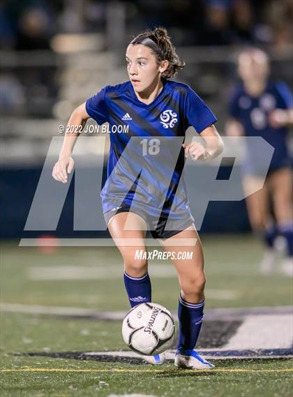 Thumbnail 1 in Woodstock Academy vs Wethersfield (CIAC Class L Quarterfinal) photogallery.