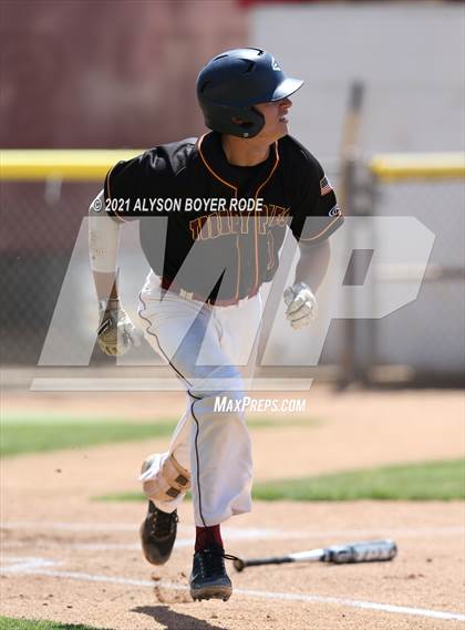 Thumbnail 2 in Torrey Pines vs. Canyon Crest Academy photogallery.