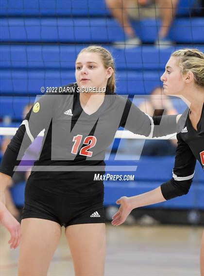 Thumbnail 1 in Santa Fe Christian vs. Paul Laurence Dunbar (Nike TOC Southwest) photogallery.