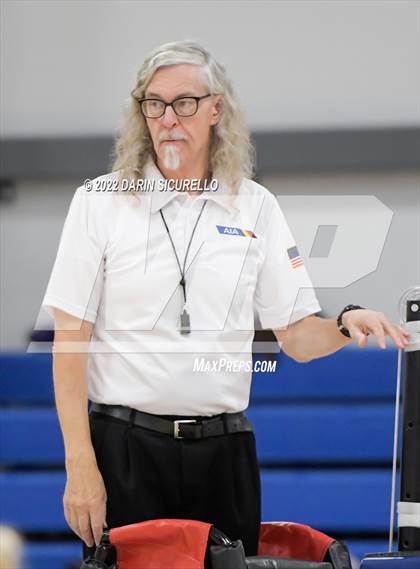 Thumbnail 1 in Santa Fe Christian vs. Paul Laurence Dunbar (Nike TOC Southwest) photogallery.