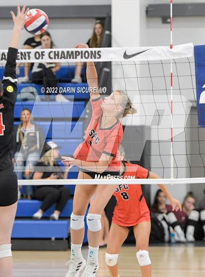 Thumbnail 3 in Santa Fe Christian vs. Paul Laurence Dunbar (Nike TOC Southwest) photogallery.