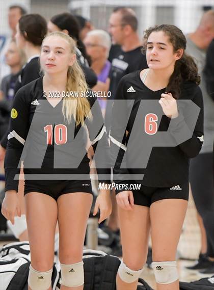 Thumbnail 1 in Santa Fe Christian vs. Paul Laurence Dunbar (Nike TOC Southwest) photogallery.