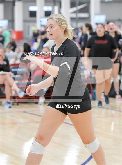 Thumbnail 2 in Santa Fe Christian vs. Paul Laurence Dunbar (Nike TOC Southwest) photogallery.