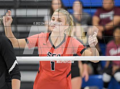 Thumbnail 2 in Santa Fe Christian vs. Paul Laurence Dunbar (Nike TOC Southwest) photogallery.