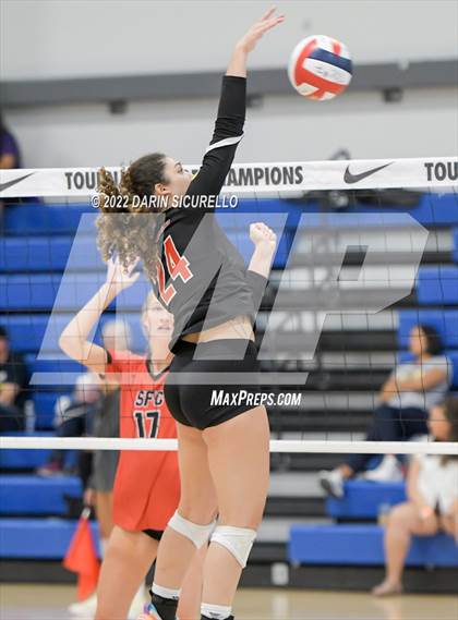 Thumbnail 2 in Santa Fe Christian vs. Paul Laurence Dunbar (Nike TOC Southwest) photogallery.
