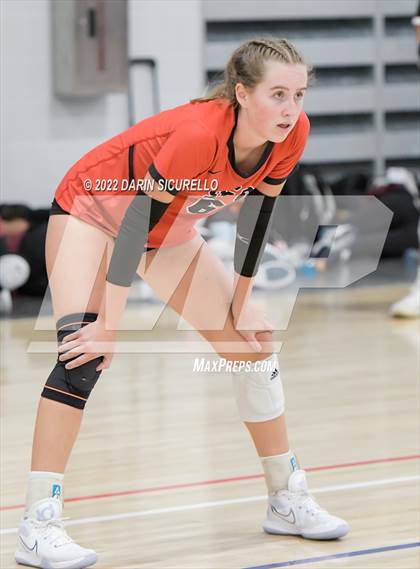 Thumbnail 2 in Santa Fe Christian vs. Paul Laurence Dunbar (Nike TOC Southwest) photogallery.