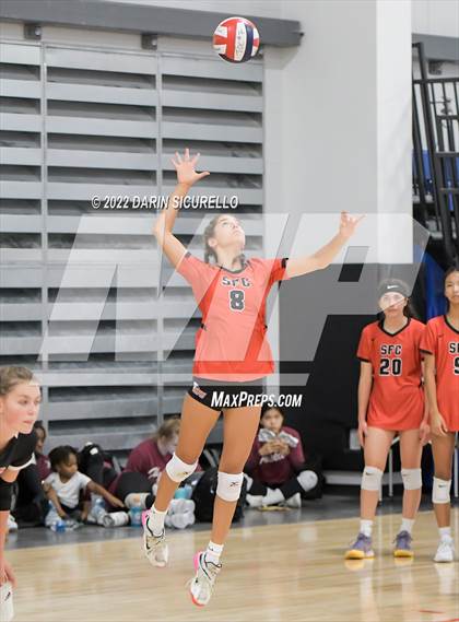 Thumbnail 1 in Santa Fe Christian vs. Paul Laurence Dunbar (Nike TOC Southwest) photogallery.