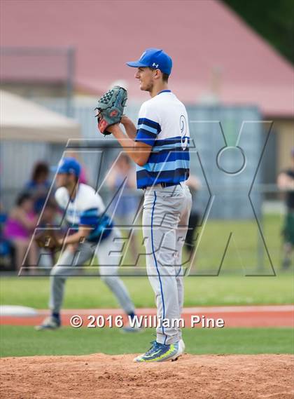 Thumbnail 1 in Wallkill vs. John Jay-CR (NYSPHSAA Class A Regional Final) photogallery.
