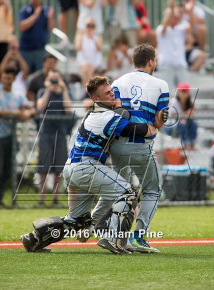 Thumbnail 3 in Wallkill vs. John Jay-CR (NYSPHSAA Class A Regional Final) photogallery.