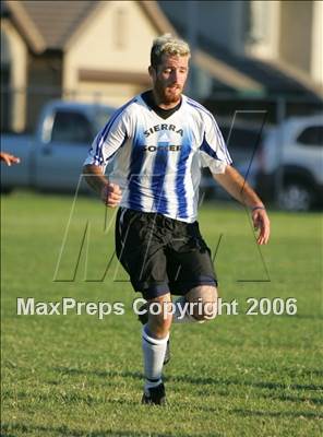 null - Photo 01