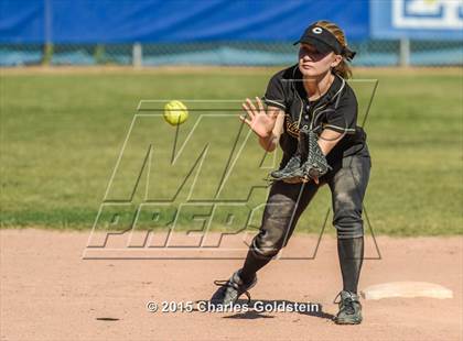 Thumbnail 2 in Calabasas @ Agoura photogallery.