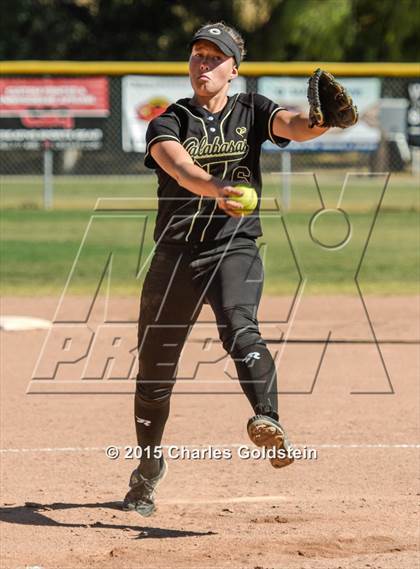 Thumbnail 3 in Calabasas @ Agoura photogallery.