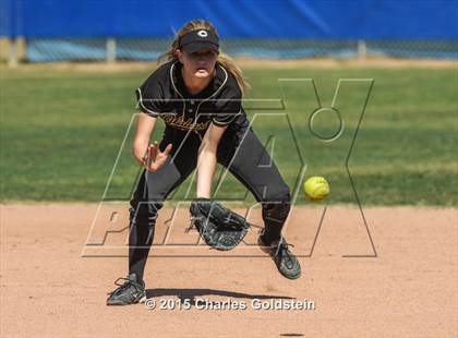 Thumbnail 2 in Calabasas @ Agoura photogallery.