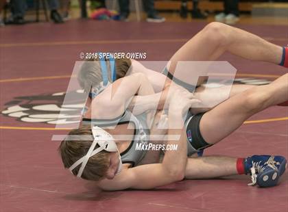 Thumbnail 2 in Rock Hill Bearcat Invitational photogallery.