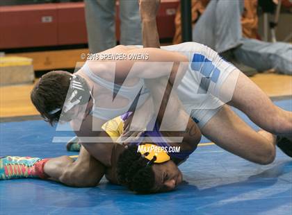 Thumbnail 1 in Rock Hill Bearcat Invitational photogallery.