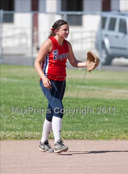 Thumbnail 1 in Beyer @ Modesto photogallery.