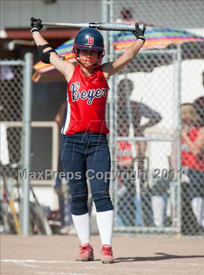Thumbnail 2 in Beyer @ Modesto photogallery.