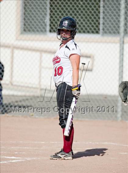 Thumbnail 1 in Beyer @ Modesto photogallery.