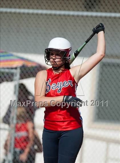 Thumbnail 1 in Beyer @ Modesto photogallery.