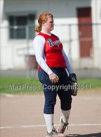 Thumbnail 2 in Beyer @ Modesto photogallery.